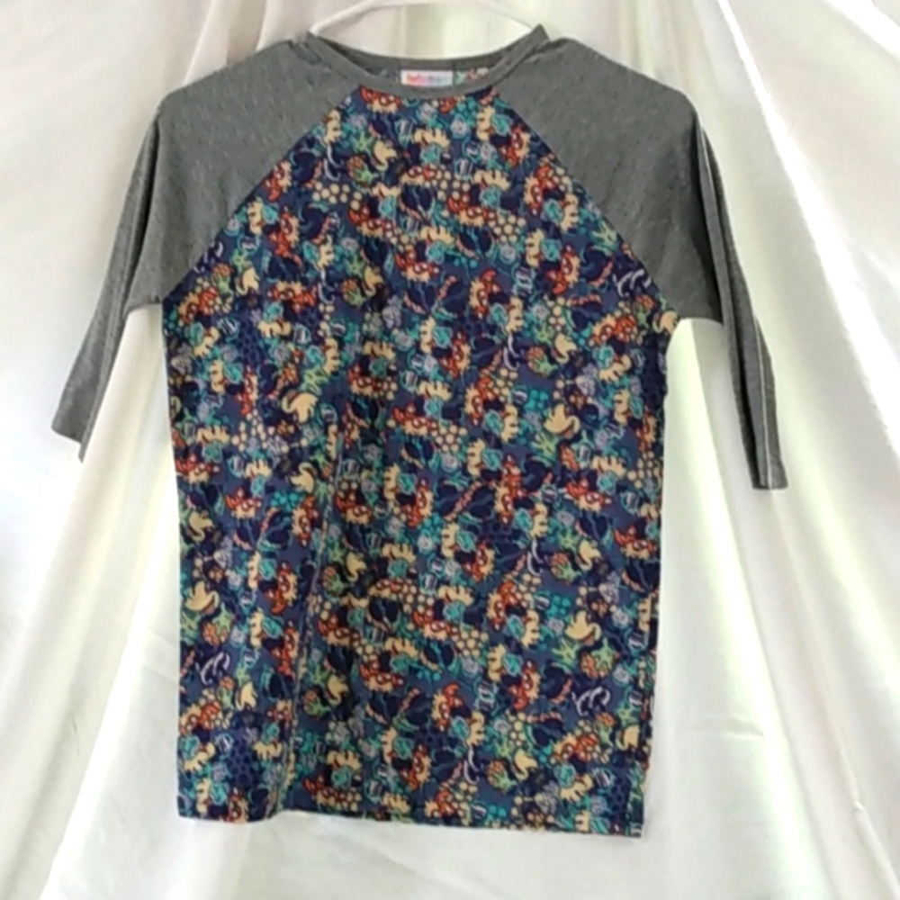 Disney Minnie Mouse shirt size 12